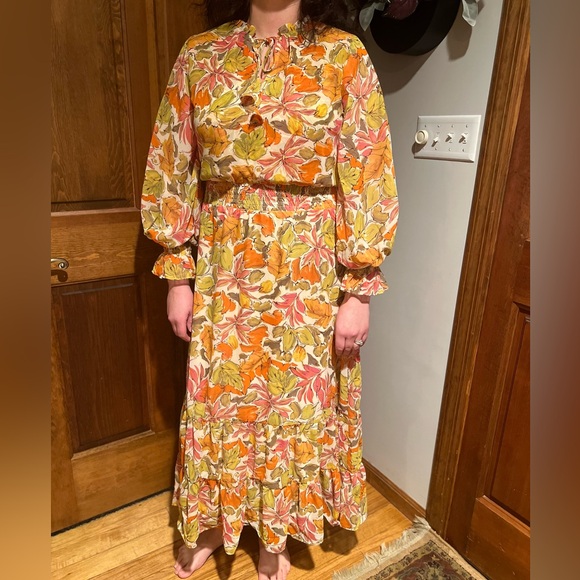 NWT Vince Camuto Floral Tiered Maxi Dress - Picture 6 of 9